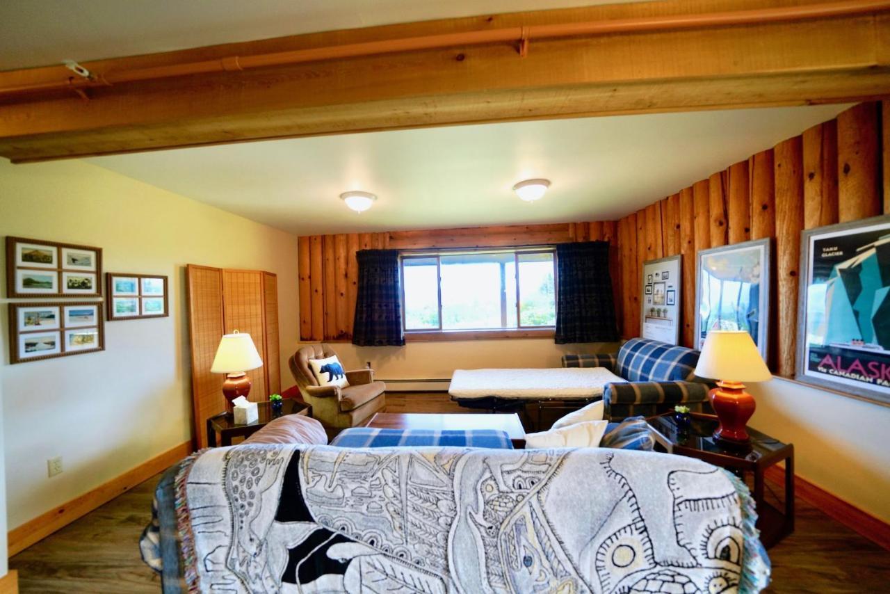 Flat Fish Lodge B&B And Event Center Homer Esterno foto