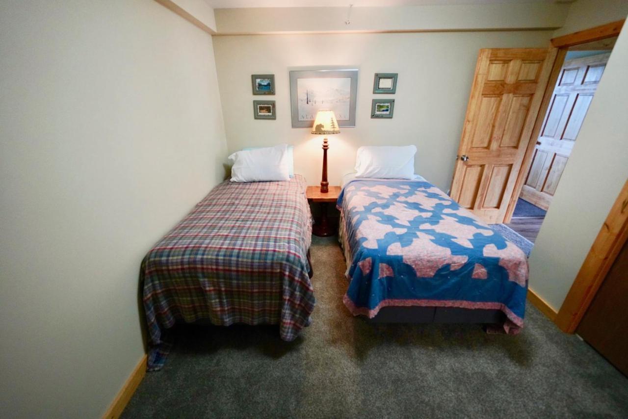Flat Fish Lodge B&B And Event Center Homer Esterno foto