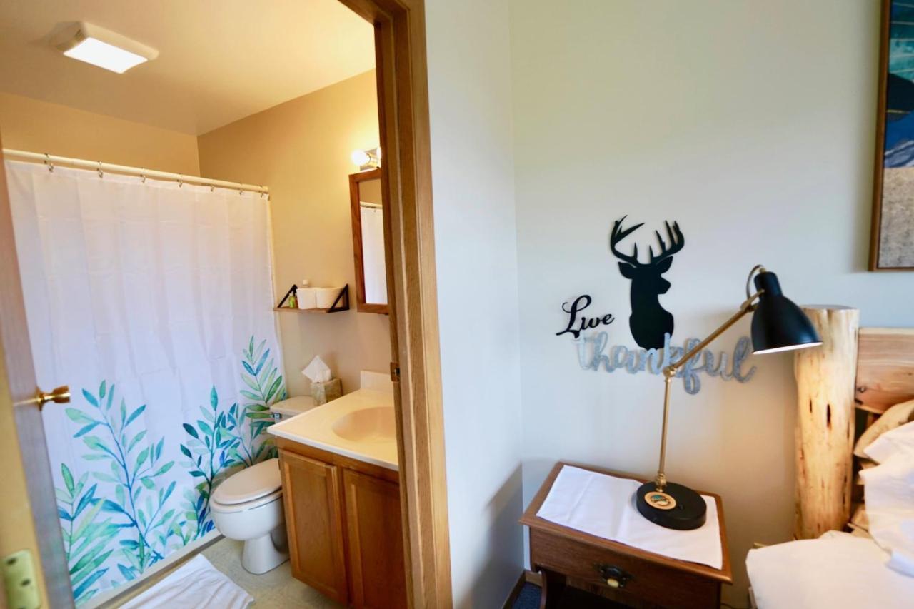 Flat Fish Lodge B&B And Event Center Homer Esterno foto